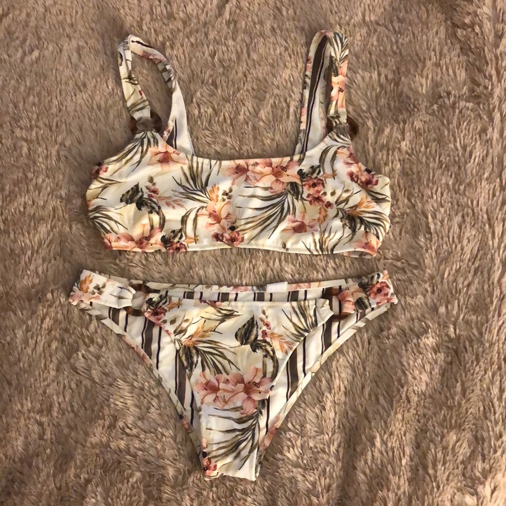 Bathing suit
